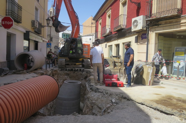 La segunda fase de las obras del colector de la calle Zapatería, “van en tiempo y forma” y podrán estar “en poco más del mes concluidas”