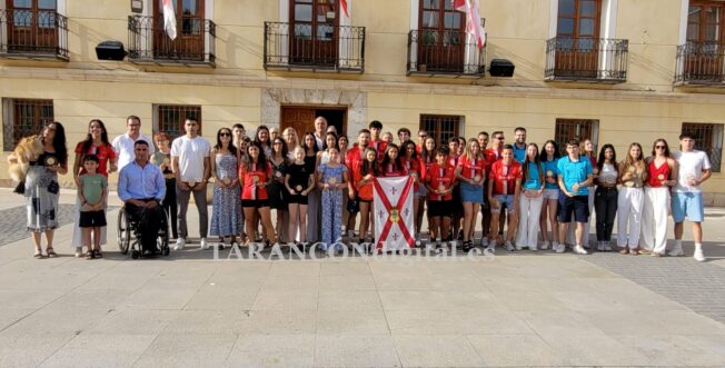 El Ayuntamiento de Tarancon, reconoce a deportistas con títulos o pódium en competiciones nacionales, regionales, provinciales y algún internacional