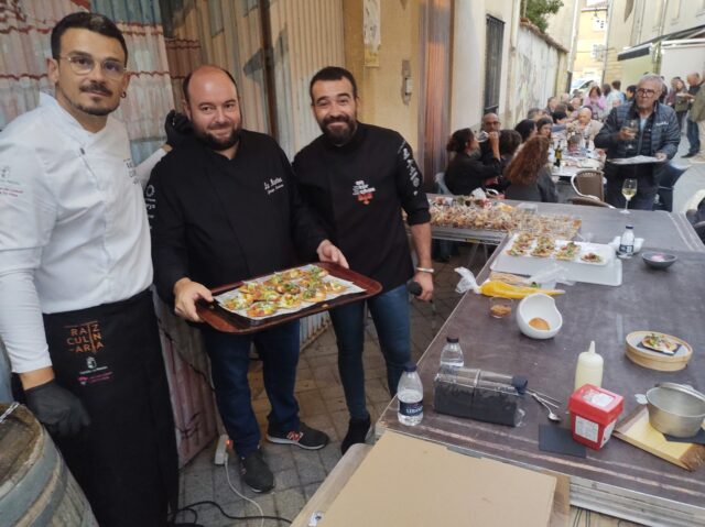 Cocineros de Tarancón conquistan Villadiego con un showcooking lleno de sabor y creatividad