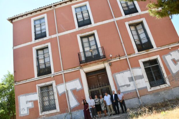 La Directora General de Atención a las Víctimas visita el Hospitalillo de Santa Emilia en Tarancón para estudiar su recuperación