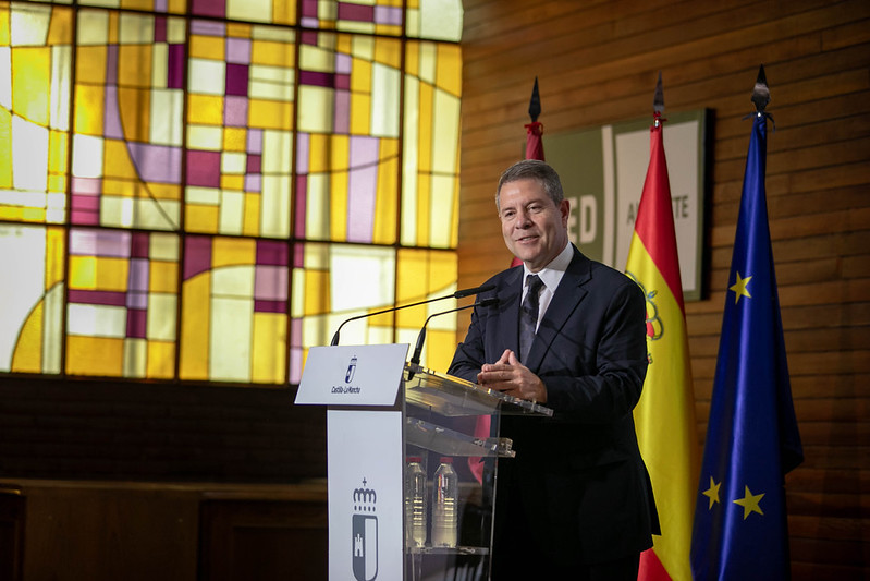 García-Page anuncia la matrícula gratuita para estudiantes del primer curso de Enseñanzas Artísticas Superiores en Castilla-La Mancha