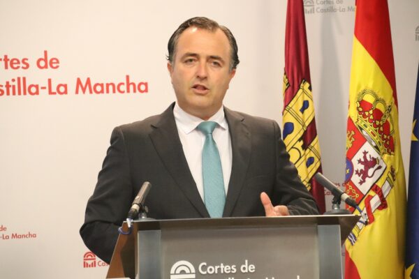 Vox CLM alerta sobre el intento bipartidista de desmantelar la Pac y exige su defensa como política estratégica para el campo