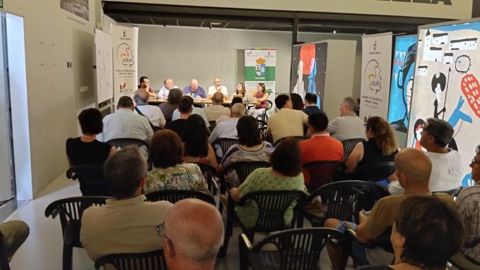 El Gobierno regional pone a disposición de los ayuntamientos el nuevo instrumento de vivienda en entornos rurales de la Ley de Simplificación Administrativa