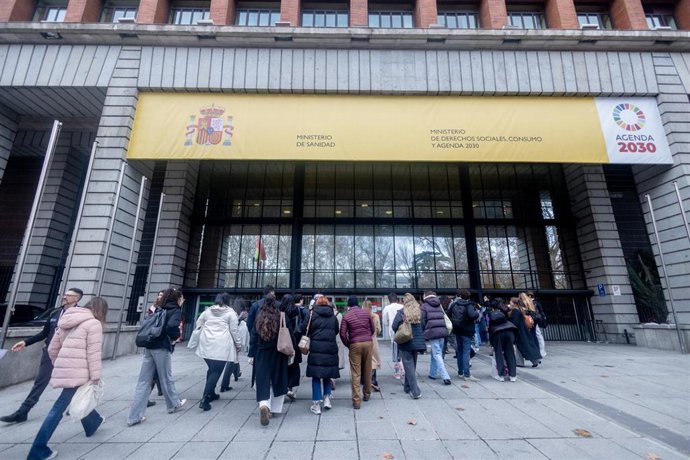 Sanidad oferta 12.366 plazas de Formación Sanitaria Especializada para 2026