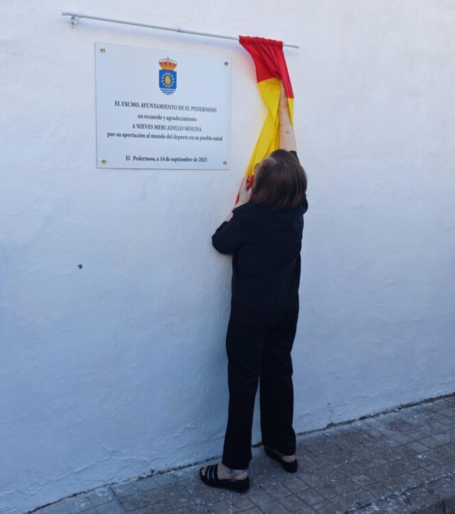 El Pedernoso rinde homenaje a Nieves Mercadillo, primer presidente de la Federación Castellano-Manchega de Fútbol y que siempre se sintió orgulloso de ser pedernoseño