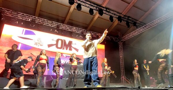 Omar Montes arrasa en el último y más multitudinario concierto de las Fiestas de Tarancón