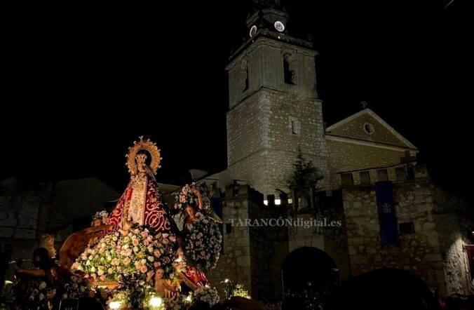 Tarancón rinde homenaje a la Virgen de Riánsares en su solemne procesión del Día Grande