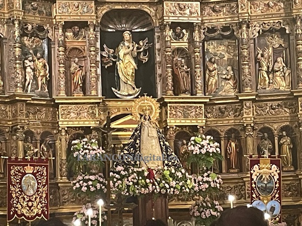 Devoción y mascletá en honor a la Virgen de Riánsares: Vísperas y Salve llenan la parroquia de Tarancón