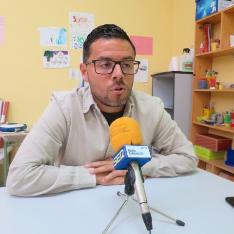 El entrenador del CD Tarancon, Jorge Cañete, tiene claro que el “equipo hoy ha competido, ha dado la cara, pero el error al quedarnos con uno menos, marca el partido”