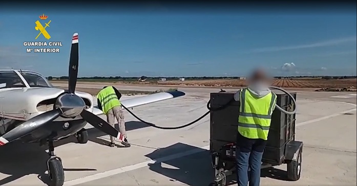 La Guardia Civil investiga a una empresa de saltos de paracaidismo por irregularidades en sus actividades