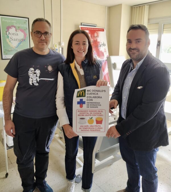 La Hermandad de Donantes de Sangre de Cuenca y el restaurante de McDonald’s en Cuenca se unen para promover la donación de sangre