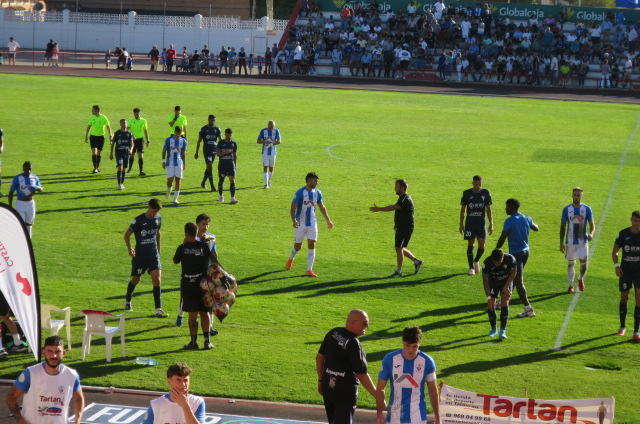 Ante el CD Manchego de Ciudad Real, el CD Tarancón, pierde liderato y condición de  invicto en el descuento (m.94).