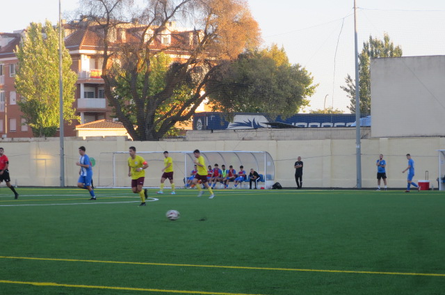 Encadenar una nueva victoria, es el objetivo del equipo Senior de la EFB Jesus de la Ossa en Primera Autonómica. Viaja a Cabanillas del Campo con muchas opciones de hacer realidad