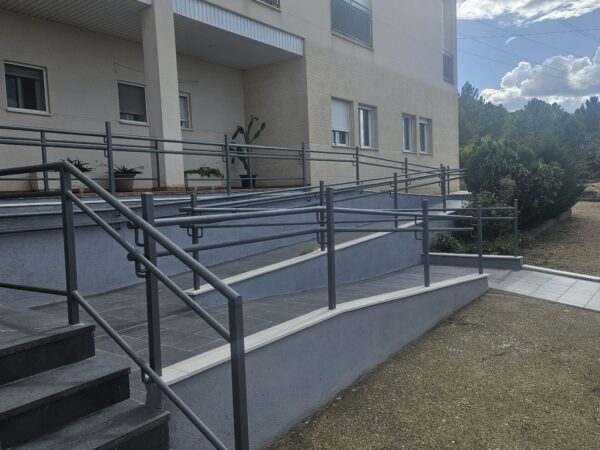 El Gobierno regional invierte cerca de 39.000 euros de fondos europeos en modernizar la residencia de mayores de Carboneras de Guadazaón