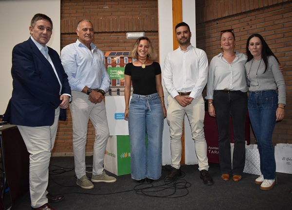Iberdrola presenta a vecinos de Tarancón los beneficios de la comunidad solar