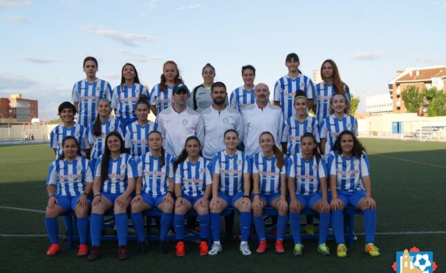 El líder de la Preferente Femenina Liga UCLM, EFB Jesús de la Ossa, hace una “manita” a la UD Santa Barbara, para hacerse más líder