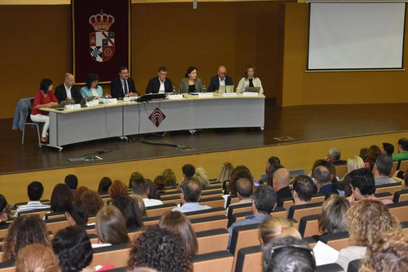 El Gobierno regional destinará más de 657.000 euros en formación del profesorado de FP que llegará a casi 6.400 docentes