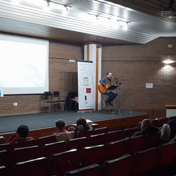Antonio Rey López, completa los recitales musicales en torno al “Romancero” de Luis Rius en la Casa de Cultura