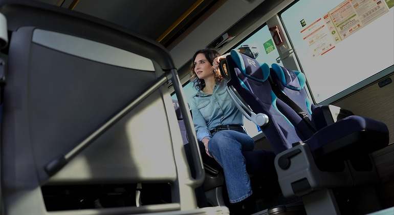 Madrid y Tarancón estrenan el primer autobús eléctrico de largo recorrido de España