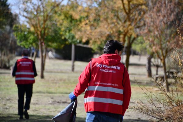 El proyecto Mares Circulares en el entorno del río Riánsares en Tarancón ayuda a recoger un total de 43,66 kilos de residuos