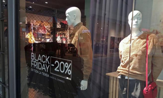 El Gobierno regional ofrece recomendaciones para realizar las compras durante el ‘Black Friday’ y ‘Cyber Monday’ e informa de alternativas como el ‘Green Friday’ 	Desde la Dirección