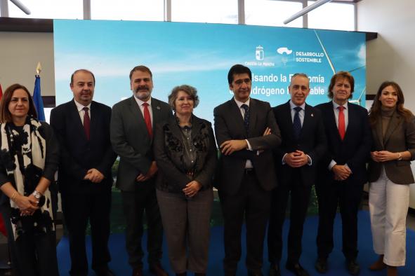 El Gobierno regional impulsa Puertollano como epicentro de la industria en torno a la energía limpia con la Oficina del Hidrógeno de Castilla-La Mancha