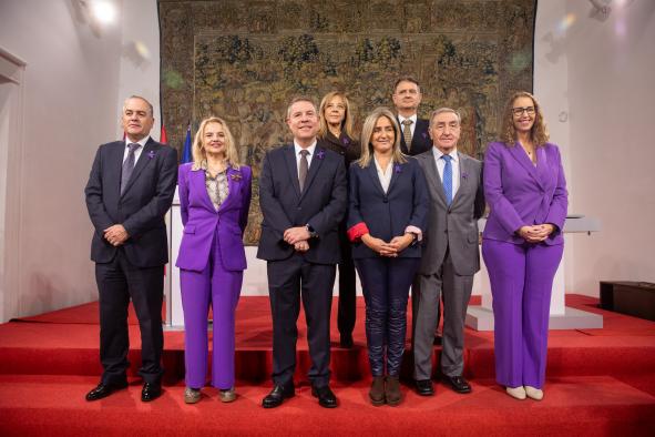 García-Page reclama “desterrar a quienes hacen de la violencia su bandera política” en una sociedad que ya no es “neutra” ante la violencia machista