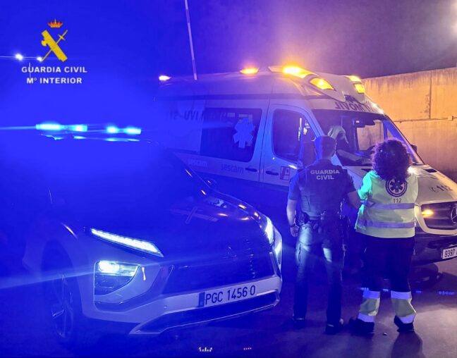 Dos personas son rescatadas por la Guardia Civil de un incendio en un bloque de viviendas en Illescas (Toledo)