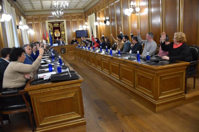 Martínez Chana destaca “un día histórico” para la Diputación al aprobar por unanimidad de los presupuestos para 2026