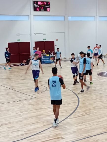 La jornada de baloncesto se salda para el CDB Tarancón, en la misma línea de la temporada. Victoria de los equipos Segunda División Autonómica y U19, derrotas en la Liga Regional Cadete e Infantil