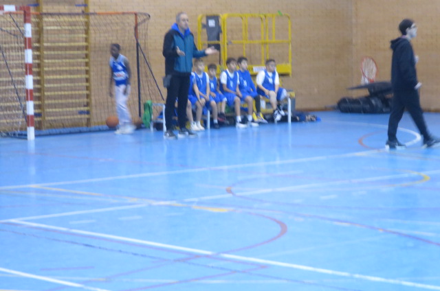 Siguen sin ganar los equipos de baloncesto cadete e infantil en la liga Regional