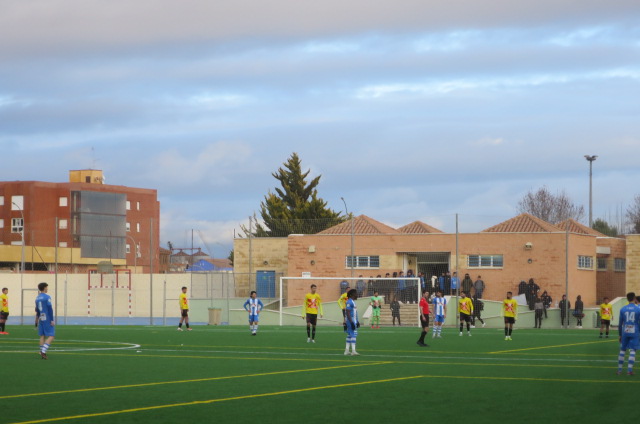 En el m. 90, el CD Tarancón pierde dos puntos ante un batallador CF La Solana en un partido que debió sentenciar con anterioridad