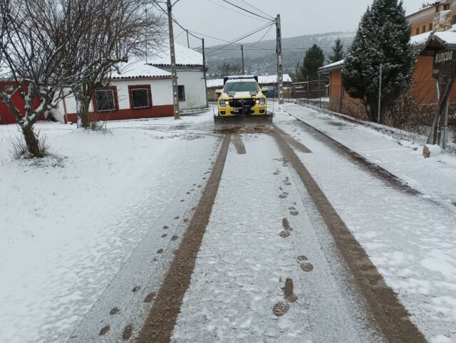 La Diputación de Cuenca tiene movilizados doce vehículos para mantener vigiladas y limpias la Red Provincial de Carreteras