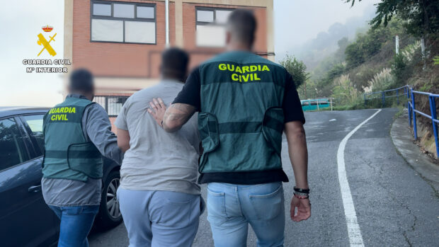 Liberado un octogenario que estaba siendo utilizado por un grupo criminal para ejercer la mendicidad y estafar a través de internet