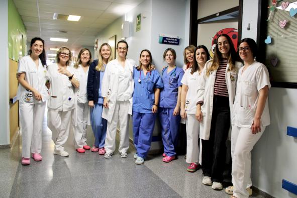 Castilla-La Mancha refuerza el Hospital de Día Pediátrico del Hospital Universitario Mancha Centro con tres puestos y atención especializada