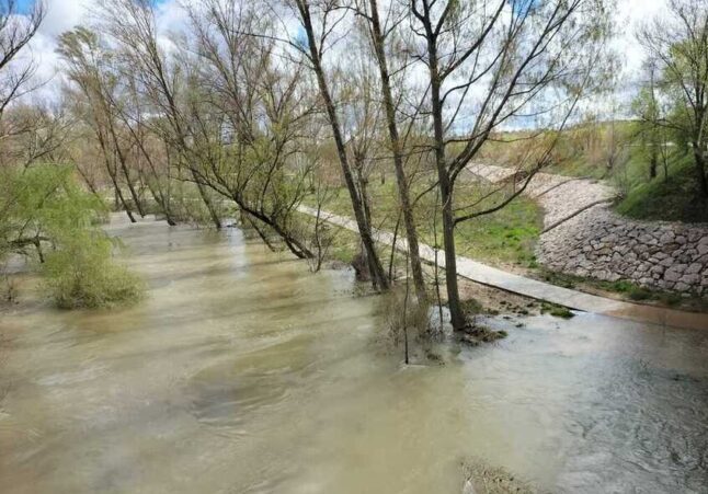 La Dirección del PRICAM avisa por el Sistema Es-Alert de la subida del caudal del río Júcar en Cuenca capital y localidades cercanas