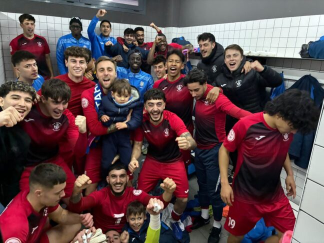 Nuevo paso al frente del CD Tarancon, 0-2 ante el CD Manchego justo vencedor en un partido de pleno dominio “rojillo”, así vistió en esta ocasión en cuadro taranconero