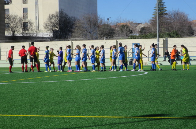 Un nuevo hat trick de Angela, da la clara victoria a la EFB Jesús de la Ossa Femenino en la Liga UCLM y mantiene al equipo sin perder en casa