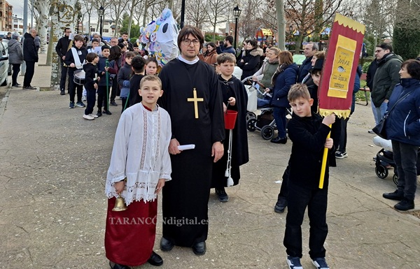 Los escolares del CAI Duque de Riánsares de Tarancón celebran su particular «Entierro de la Sardina»