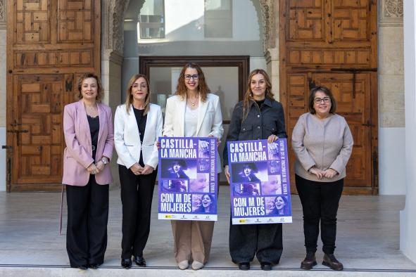 El Premio Luisa de Medrano, promovido por el Gobierno regional cada 8 de marzo, recae en su X edición en Manuela Carmena y Solidaridad Enfermera