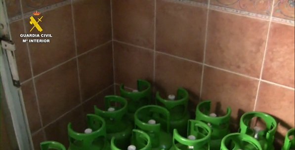 La Guardia Civil desarticula una organización criminal que traficaba con gases fluorados, dañinos para el medio ambiente