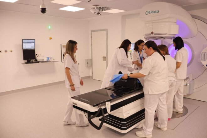 El Gobierno de Castilla-La Mancha pone en marcha el servicio de Radioterapia Oncológica en el Hospital Universitario de Cuenca