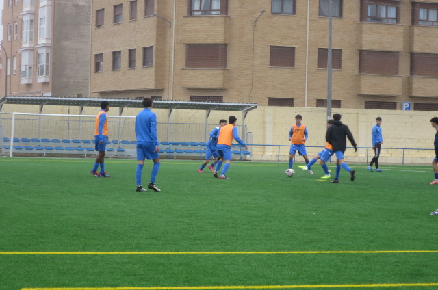 Los juveniles A de la EFB Jesús de la Ossa visitan a un aspirante al liderato del grupo II de Preferente, CD Azuqueca SAD B en el San Miguel