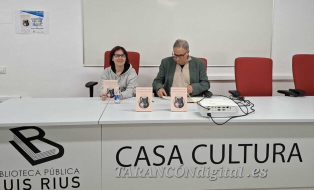 José Guadalajara presenta en Tarancón su ensayo “Las orejas del lobo”