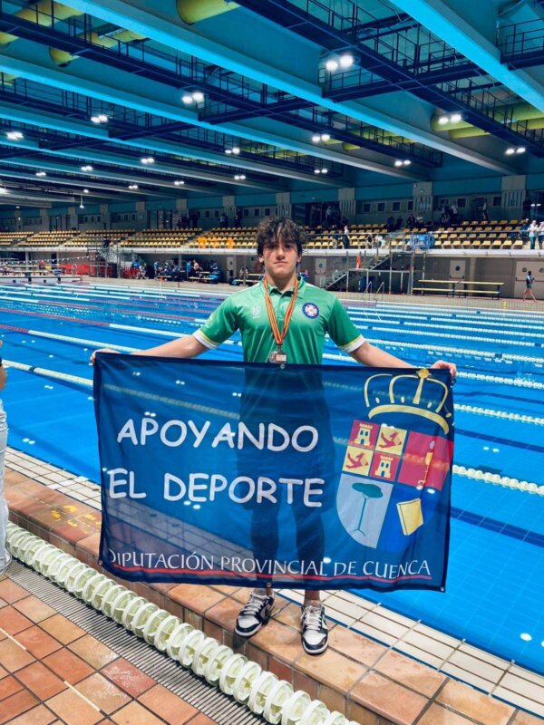 Excelentes resultados de los nadadores de Tarancon, Jorge Almendros Diaz con 4 medallas en el Abierto de Madrid y Adrián Gonzalez, cuarto en una prueba del circuito de la Copa del Mundo