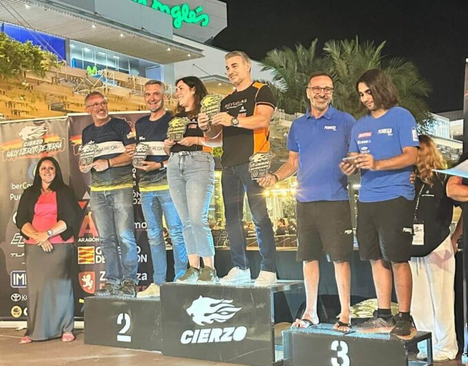 Julián Regidor comienza el Campeonato de España Ralleys Todo Terreno, pero no pudo terminar la primera prueba en Cifuentes, por indisposición de la copiloto