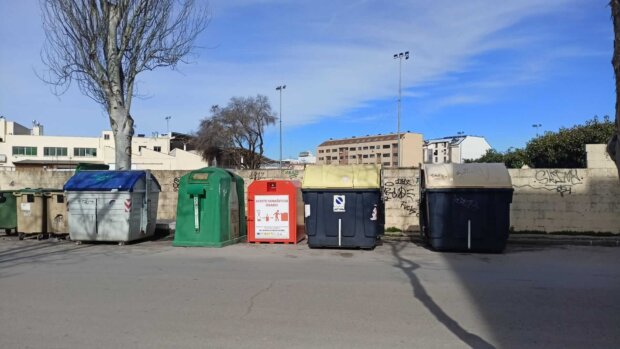 Nuevos contenedores de reciclaje de aceite doméstico en Tarancón