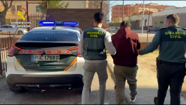 Detenidas tres personas que asaltaban viviendas haciéndose pasar por repartidores
