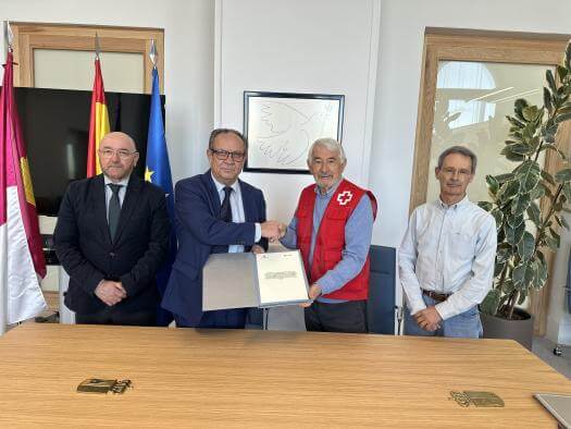 El Gobierno regional destina 98.500 euros a Cruz Roja para la financiación de actuaciones de urgencias y emergencias, un 62% más que en 2021