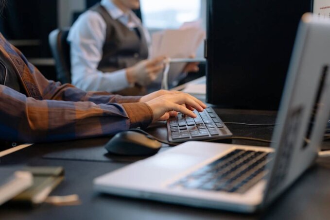 La jornada de 37,5 horas y el registro digital: por qué los ERP son la clave para salir airoso de los cambios que se avecinan